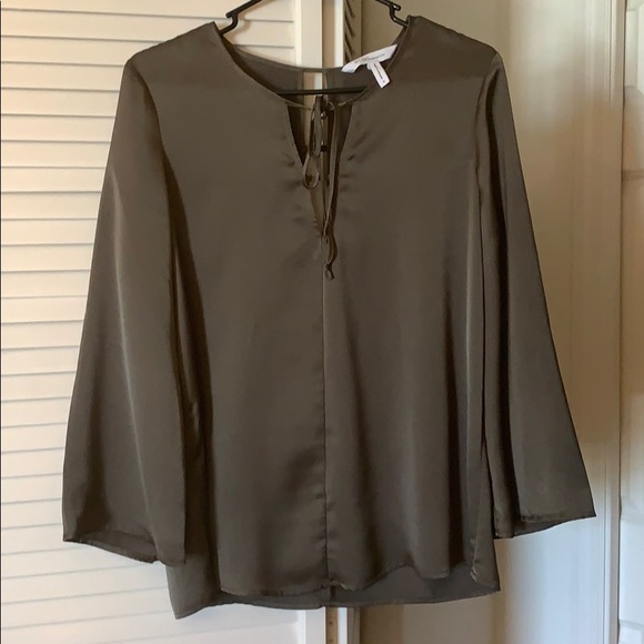 BCBGeneration taupe silk tie front v-neck top S - Picture 1 of 5